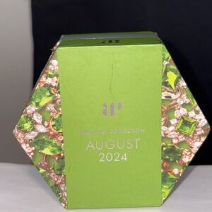 Bomb Party August ‘24 Birthday Collection Rhodium Earrings “Lovely Oasis”RBP3713